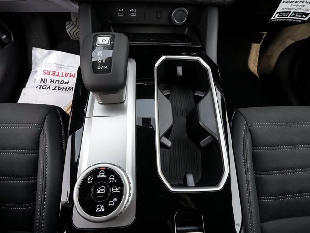 New 2026 Mitsubishi Outlander LE AWD/4WD image 27