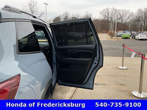 Used 2023 Honda Passport TrailSport image 19