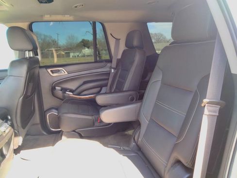 Used 2015 GMC Yukon Denali w/ Premium Package image 12
