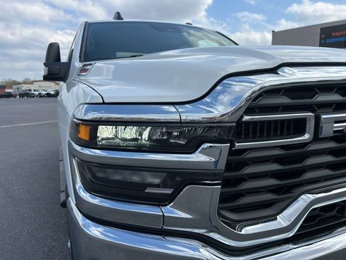 New 2026 RAM 2500 Tradesman AWD/4WD image 28