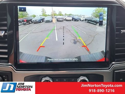 Used 2022 Ford F350 Lariat w/ Tremor Off-Road Package AWD/4WD image 19