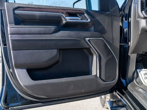 Used 2024 GMC Sierra 2500 SLE w/ SLE Value Package; image 19