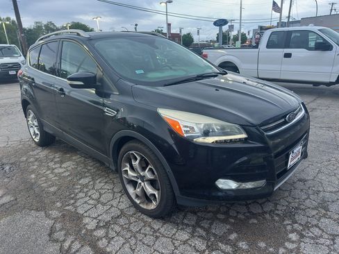 Used 2016 Ford Escape Titanium w/ Equipment Group 301A image 3