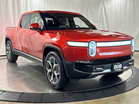 Used 2024 Rivian R1T Adventure AWD/4WD image 7