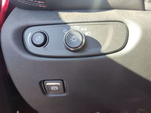 Used 2023 Chevrolet Blazer Premier image 21