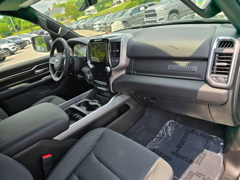 New 2026 RAM 1500 Big Horn AWD/4WD image 26