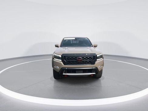 Used 2023 Nissan Frontier PRO-4X w/ Pro-4X Premium Package image 3