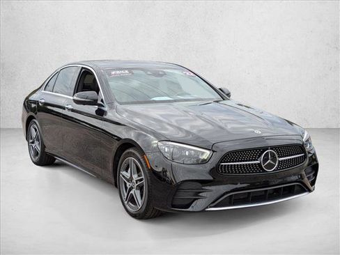 Certified 2022 Mercedes-Benz E 450 4MATIC Sedan image 3