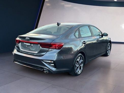 Used 2019 Kia Forte LXS image 5