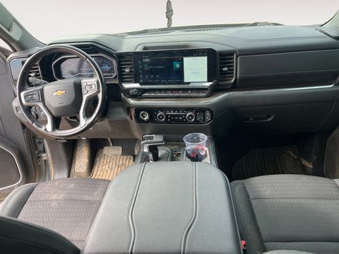 Used 2023 Chevrolet Silverado 1500 LT image 10
