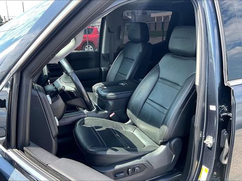 Used 2022 GMC Sierra 1500 Denali w/ Denali Reserve Package AWD/4WD image 33