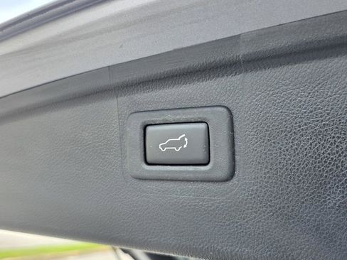 Used 2015 Subaru Outback 2.5i Limited AWD/4WD image 13