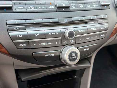 Used 2012 Honda Accord EX-L image 17