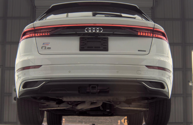 Used 2019 Audi Q8 Premium Plus w/ Premium Plus AWD/4WD image 5