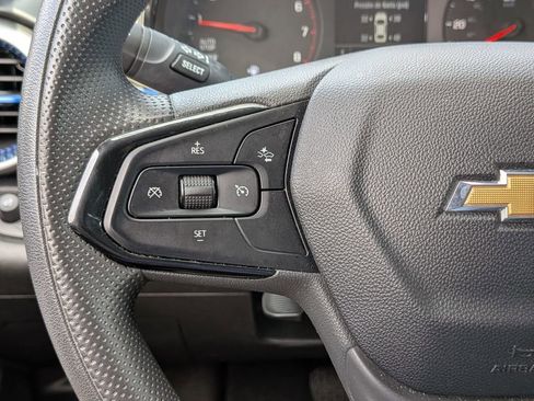 Used 2025 Chevrolet Trax LS FWD image 21