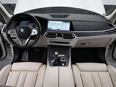 Used 2022 BMW X7 xDrive40i w/ Executive Package AWD/4WD image 14