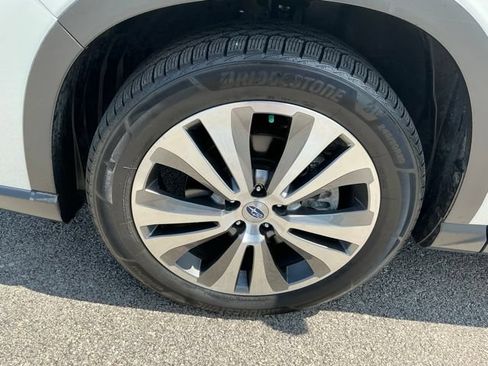 Used 2019 Subaru Ascent Touring w/ Popular Package #3 AWD/4WD image 9