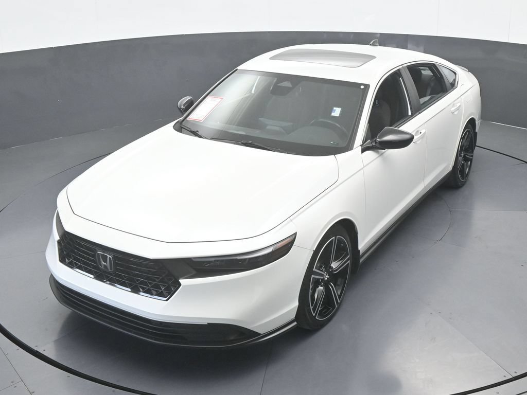Used 2025 Honda Accord Sport image 46