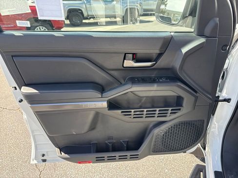 New 2026 Toyota Tacoma TRD Off-Road AWD/4WD image 14