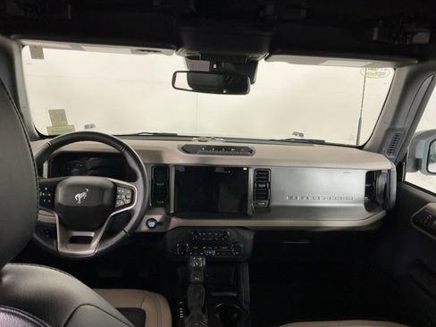Used 2024 Ford Bronco Wildtrak image 26