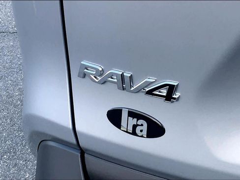 New 2025 Toyota RAV4 Limited image 15