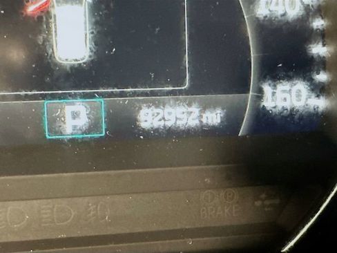 Used 2017 Kia Sorento LX w/ LX V6 Convenience Package image 22