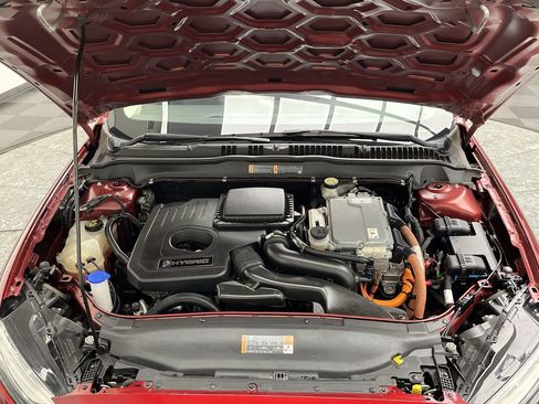 Used 2019 Ford Fusion SE image 26