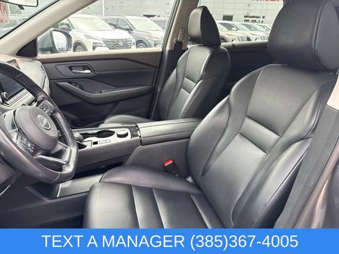 Used 2023 Nissan Rogue SV w/ SV Premium B Package AWD/4WD image 17