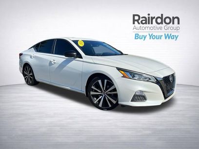 Used 2020 Nissan Altima 2.5 SR w/ Premium Package
