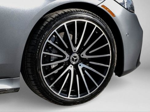 Used 2023 Mercedes-Benz S 580 4MATIC Sedan image 49