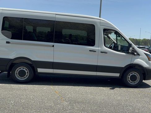 New 2026 Ford Transit 350 XL RWD image 4