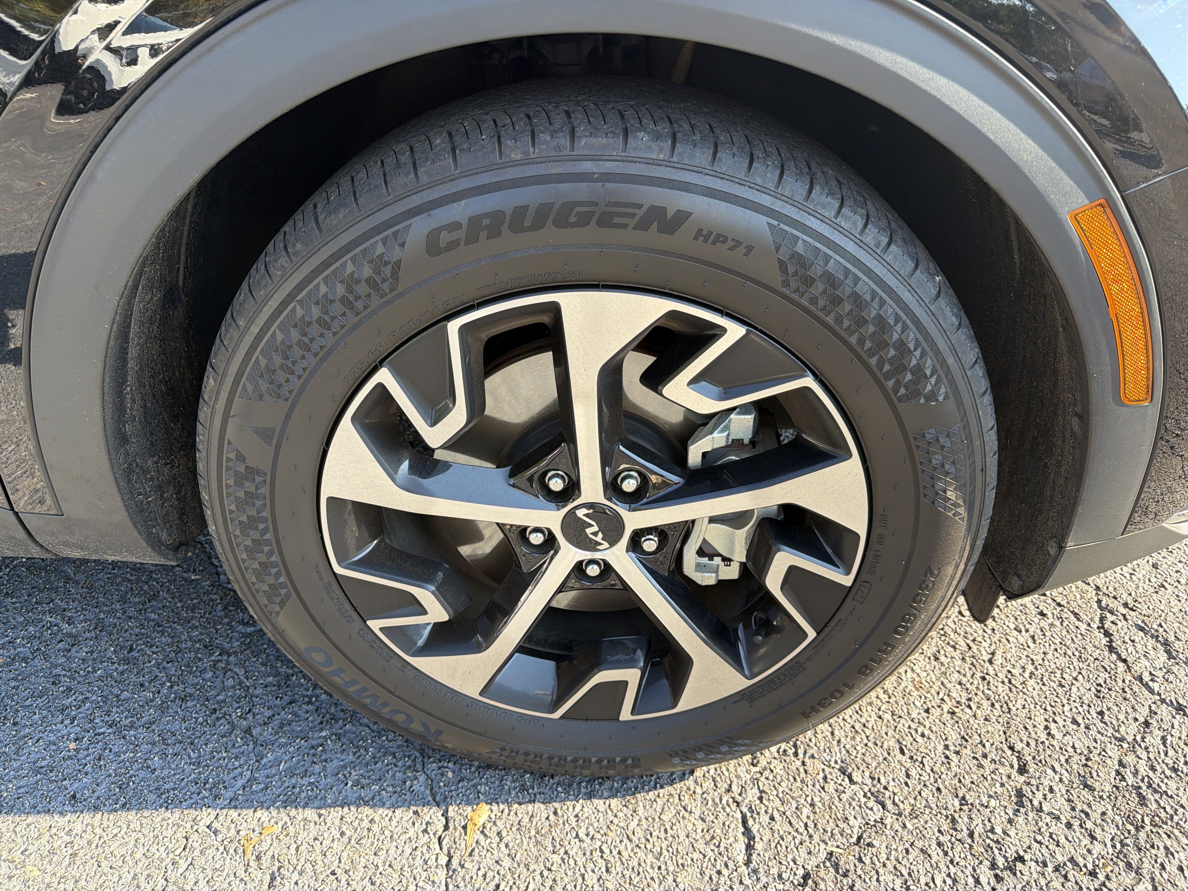 Used 2024 Kia Sportage EX FWD image 9