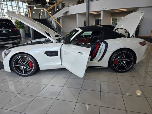 Used 2018 Mercedes-Benz AMG GT C image 12