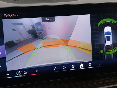 Used 2024 BMW X5 xDrive40i image 50