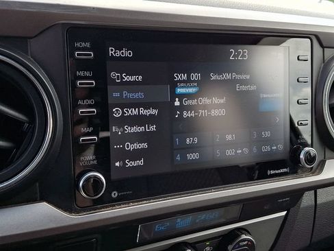 Used 2022 Toyota Tacoma SR5 AWD/4WD image 16