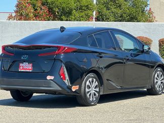 Used 2020 Toyota Prius Prime XLE FWD video 2
