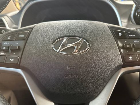 Used 2021 Hyundai Tucson Ultimate w/ Cargo Package FWD image 25
