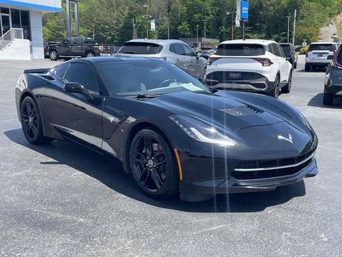 Used 2015 Chevrolet Corvette Stingray Coupe w/ 3LT Preferred Equipment Group image 6