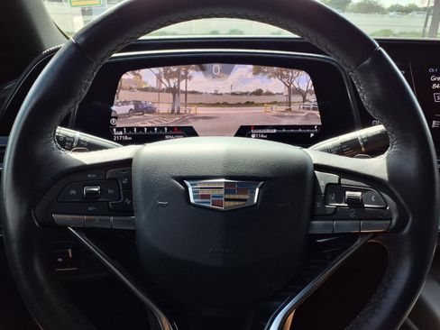 Used 2022 Cadillac Escalade Sport w/ LPO, ONYX Package RWD image 26
