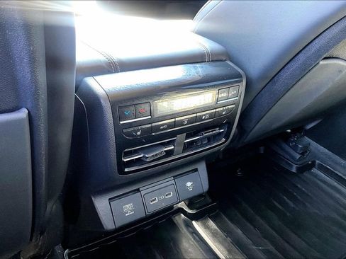 Used 2023 Acura MDX SH-AWD w/ Advance Package image 33