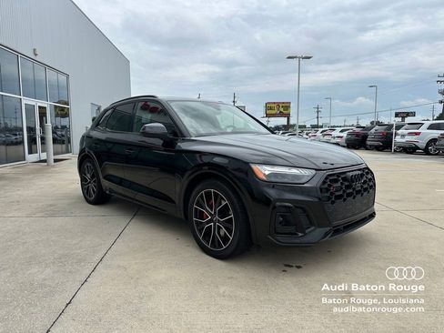 Used 2023 Audi SQ5 Prestige w/ Prestige Package AWD/4WD image 3