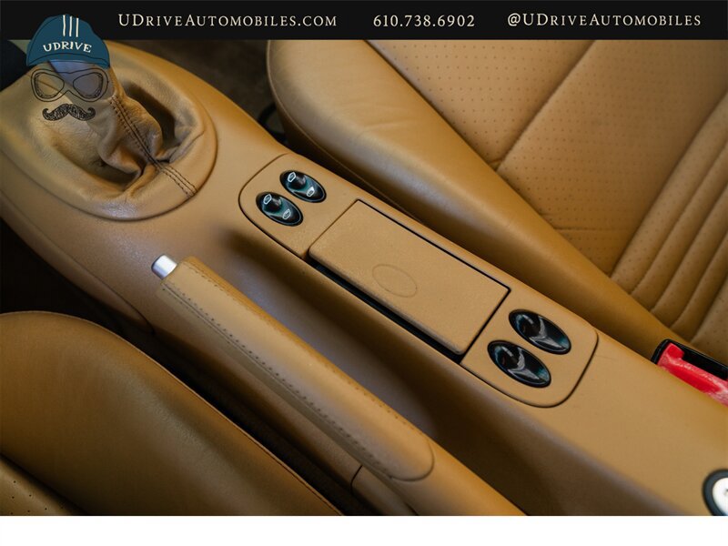 Used 2001 Porsche 911 Carrera RWD image 38