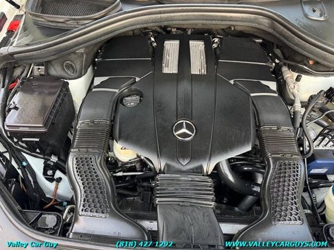 Used 2015 Mercedes-Benz GL 450 GL 450 4MATIC image 36