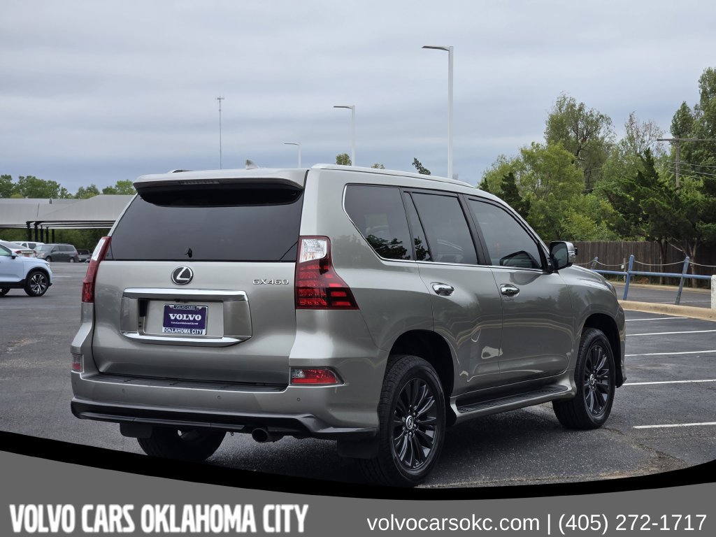 Used 2020 Lexus GX 460 Luxury w/ Luxury Sport Package AWD/4WD image 4