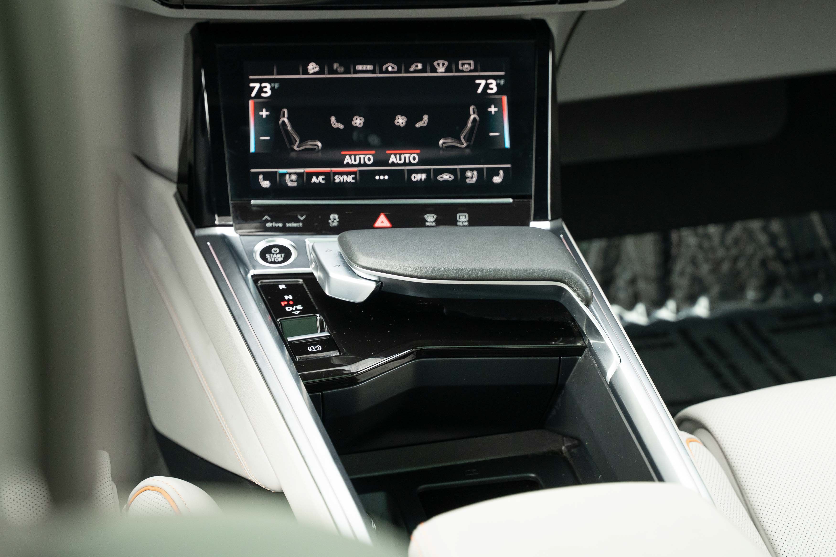 Certified 2024 Audi Q8 e-tron Prestige w/ Prestige Package AWD/4WD image 13