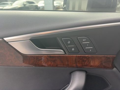 Used 2018 Audi A4 2.0T Premium Plus w/ Premium Plus Package image 9