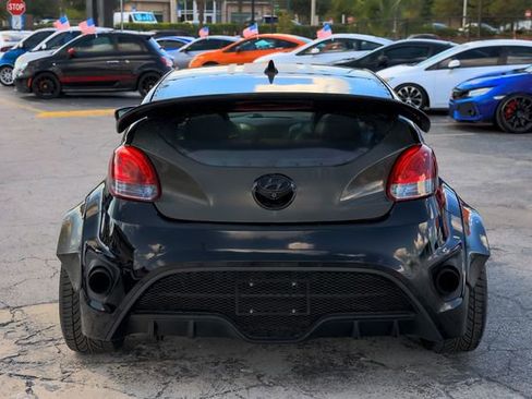 Used 2014 Hyundai Veloster Turbo image 11