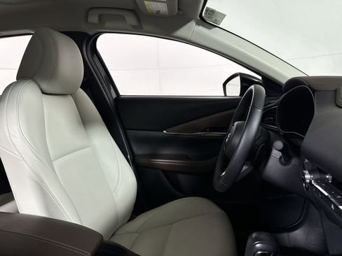 Certified 2025 MAZDA CX-30 2.5 Turbo w/ Premium Plus Pkg image 11