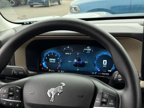 Used 2025 Ford Bronco Sport Big Bend AWD/4WD image 7