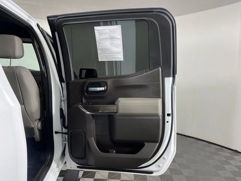 Used 2021 Chevrolet Silverado 1500 RST AWD/4WD image 36